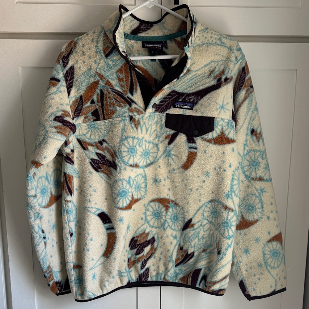 Patagonia Cream and Brown Fleece Jacket with Blue Accents